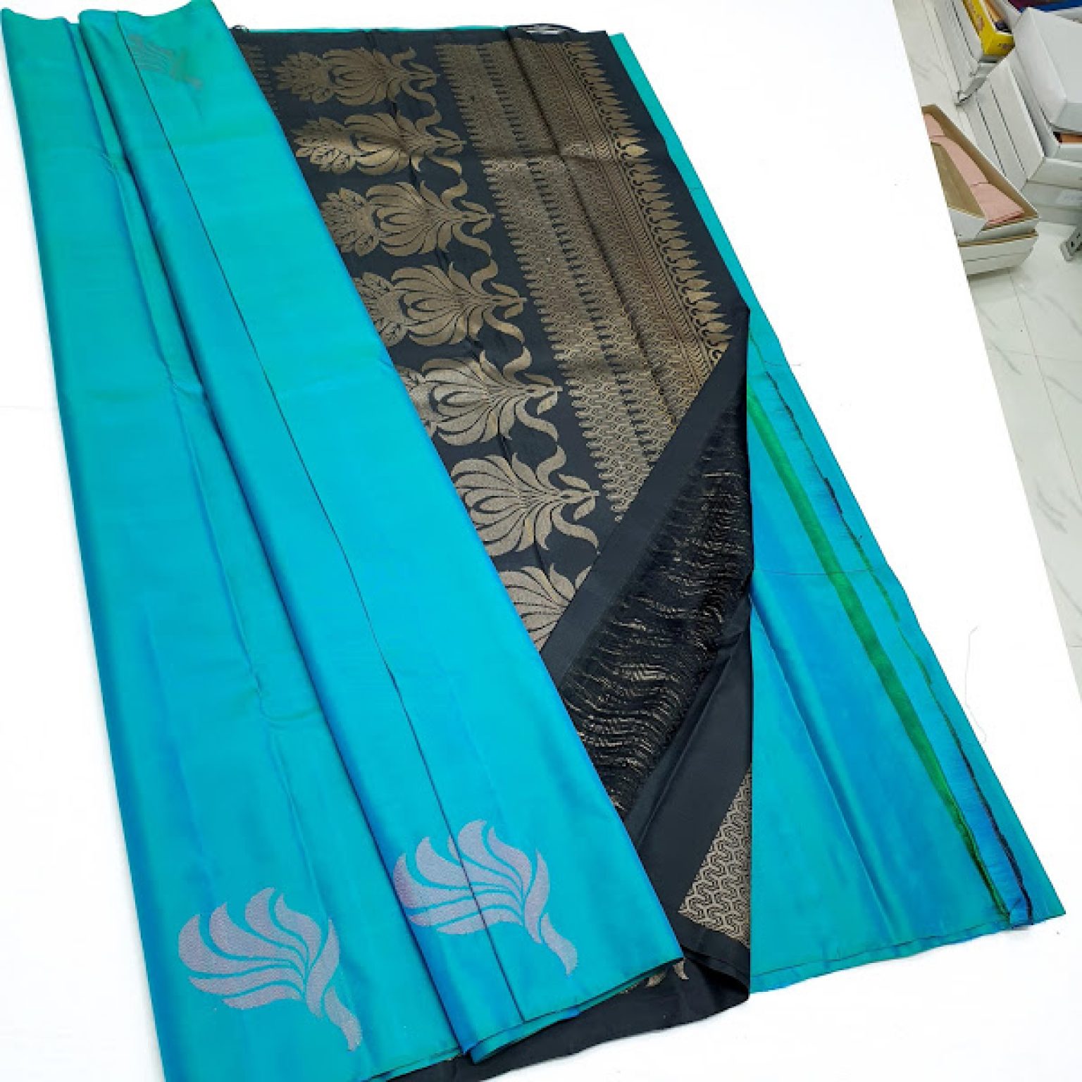 Trendy Design Kanjivaram Pure Soft Silk Saree Triple Warp Pestal Colour ...