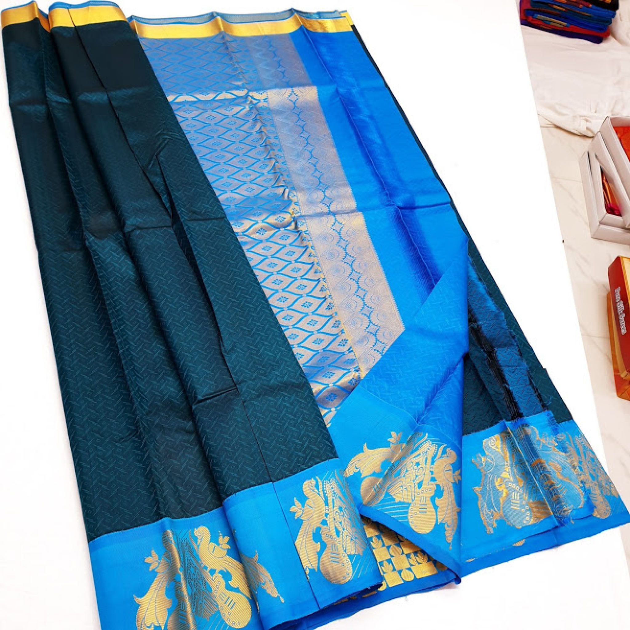 Peacock Design Kanchipuram 100 Pure Silk Saree Samunthirika Pattu