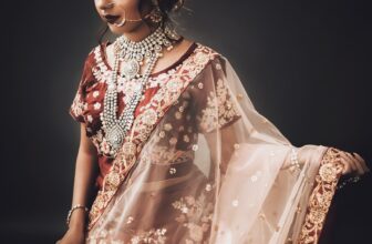 Silk Saree Styling: Expert Tips for Fashion-forward Women